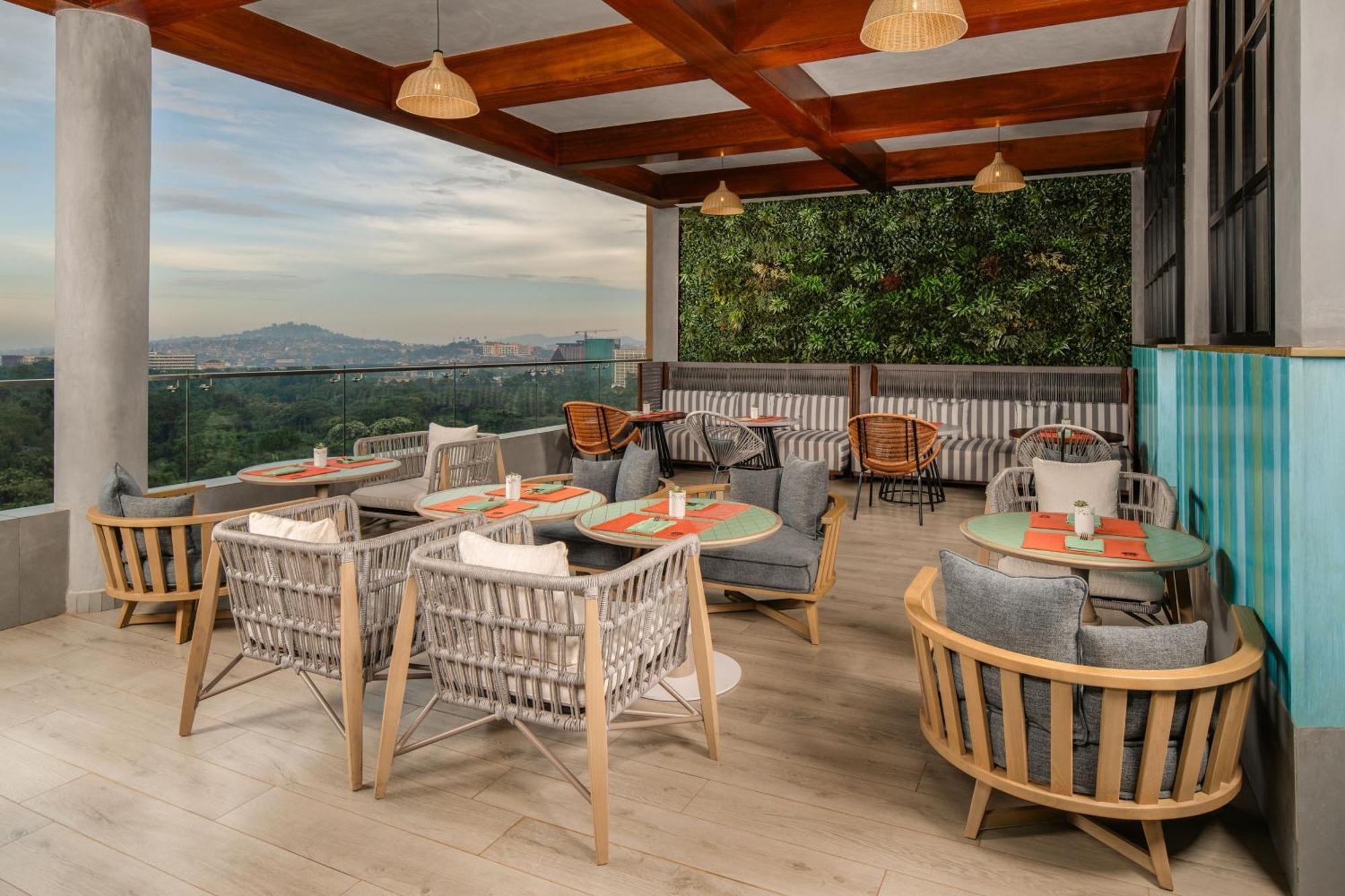Four Points By Sheraton * Kampala